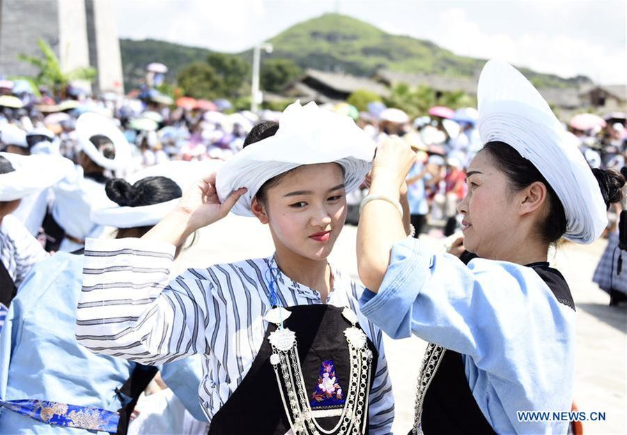 黔西南州布依族人口有多少人_黔西南州地图