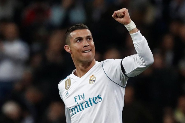 Ronaldo mengumpulkan tonggak sejarah lainnya