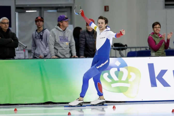 Yuskov Rusia memecahkan rekor dunia dalam speed skating 1.500m