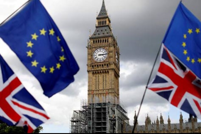 Inggris, UE dapat mencapai kesepakatan perdagangan dalam setahun, kata kepala Brexit – Dunia
