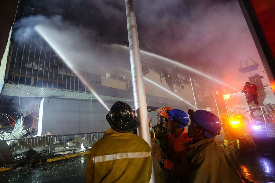 37 People Feared Dead In Southern Philippine City Mall Fire - World ...