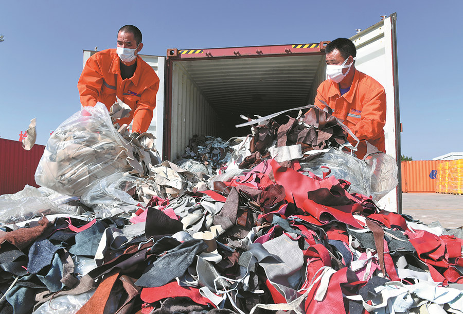 UK's recycling industry creaking after China import ban - World 