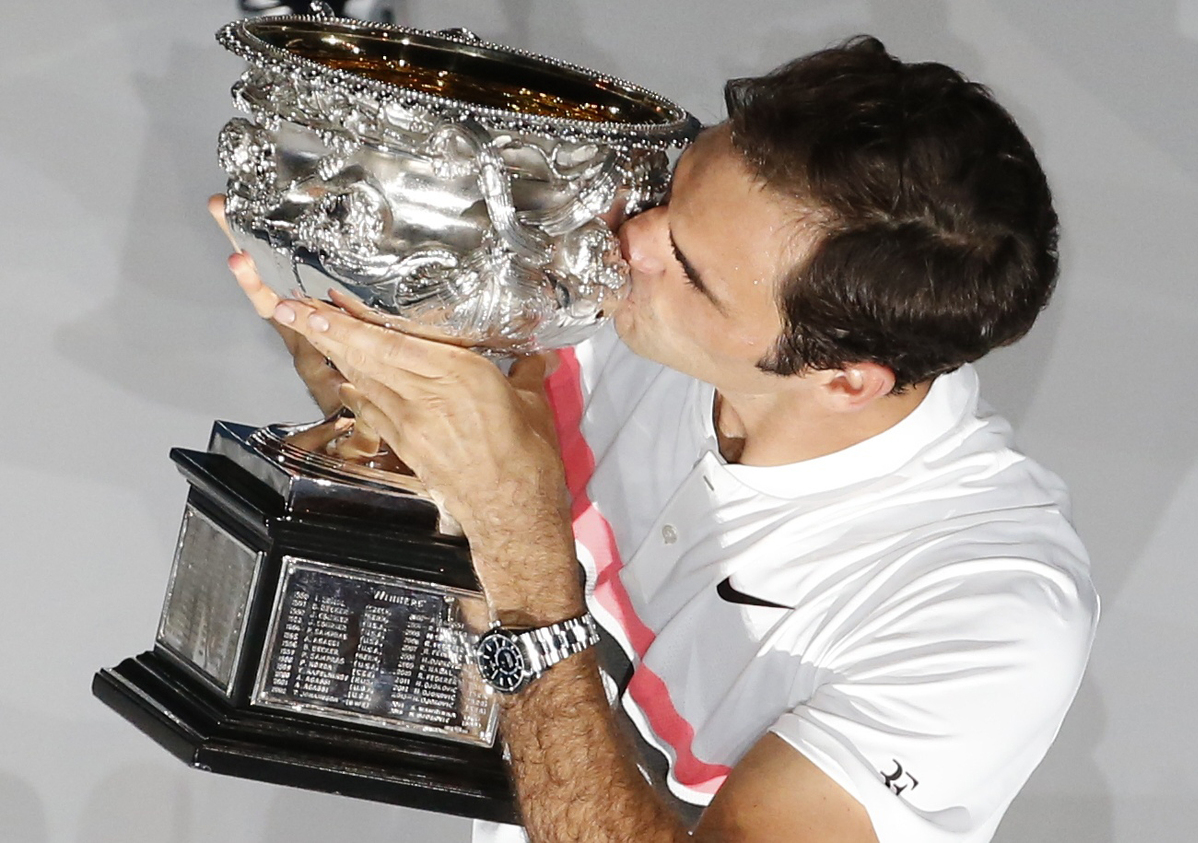 Roger Federer beats Marin Cilic in Australian O
