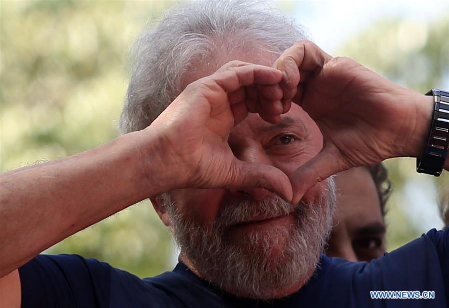 Brazil S Ex President Lula Turns Himself In To Police World Chinadaily Com Cn