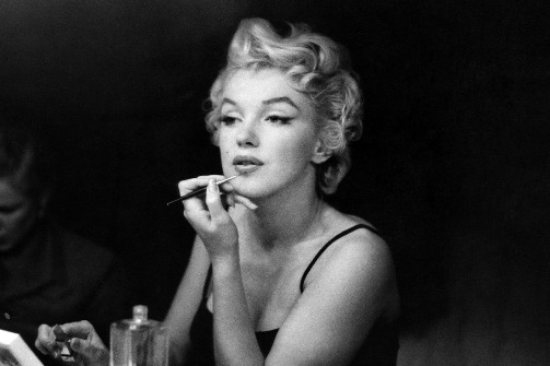 Marilyn Monroe dresses, personal photos going up for auction