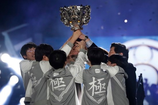 iG claims first LOL World Championship Chinese Chinadaily.com.cn