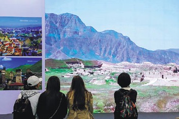 Exhibition promotes booming Asian tourism market