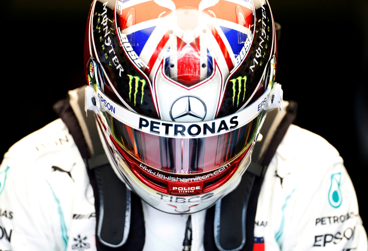 Helm Helmet Lewis Hamilton Formel 1 British GP Silverstone 2021 1:5 Spark 5HF066 