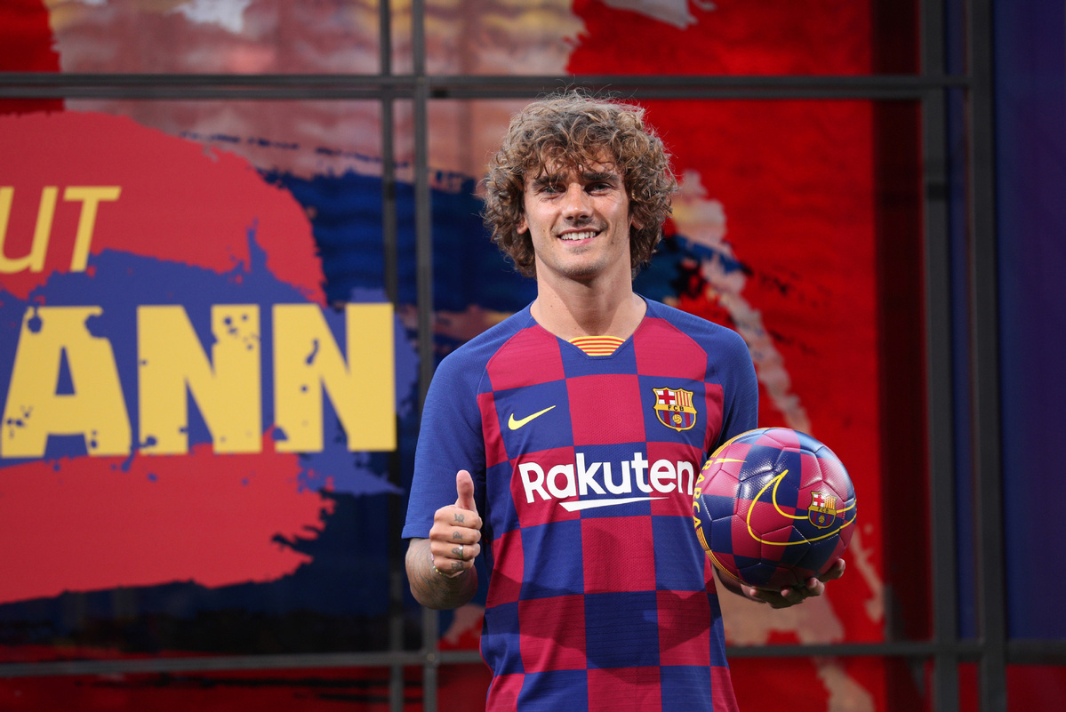 antoine griezmann in barcelona jersey