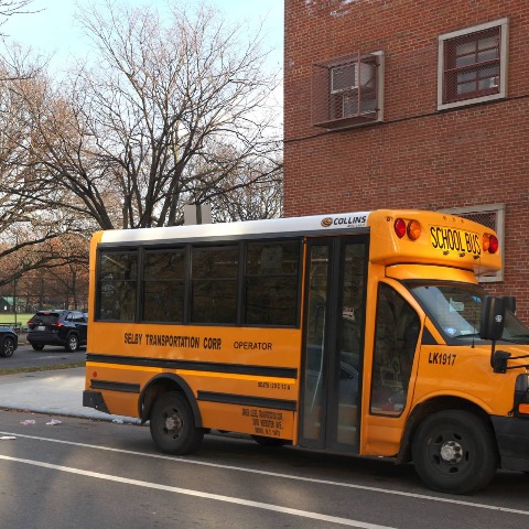 Middle School Bus Porn - NYC closing public schools - World - Chinadaily.com.cn