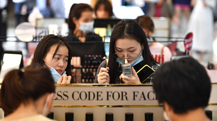 China's Luxury Resale Market to Grow 15% Each Year By 2025