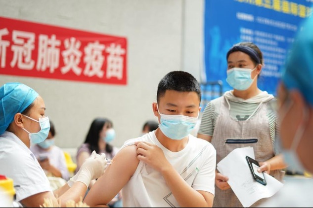 国家卫健委:我国超9亿人完成新冠疫苗全程接种 杜绝强制性接种捆绑