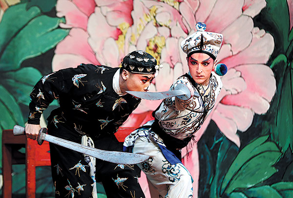 The man who journeyed to the heart of Peking Opera(图1)