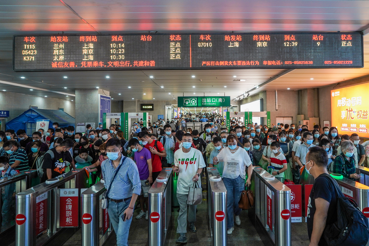 Health authorities get ready for travel rush(图1)