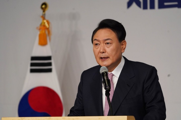 New ROK leader brings both changes and chances