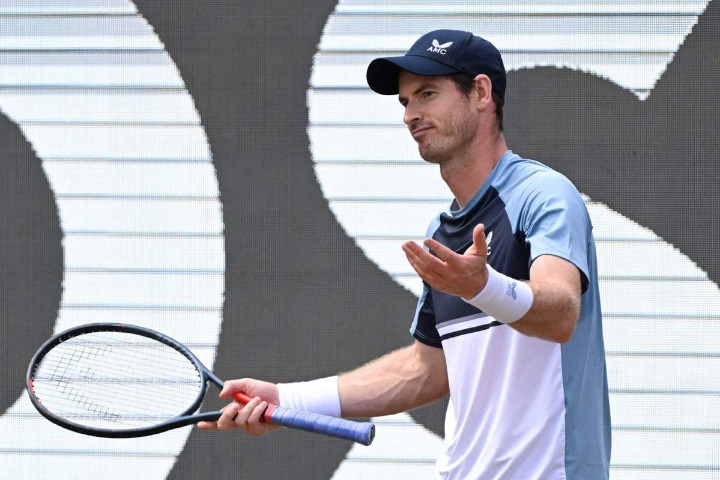 Murray withdraws from Queen's club event due to abdominal injury