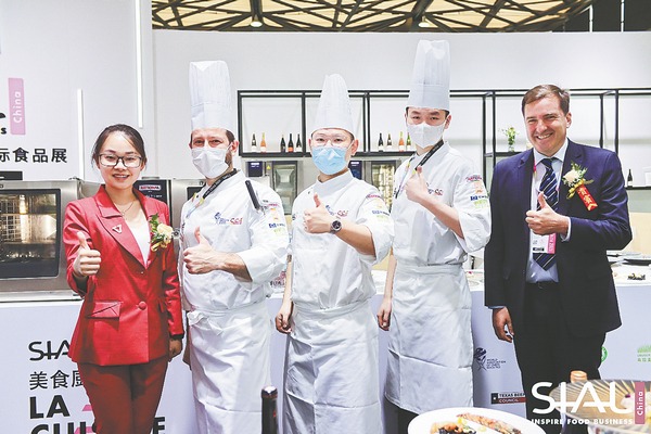 Uruguay serves up taste of produce at Shanghai food and beverage exhibition