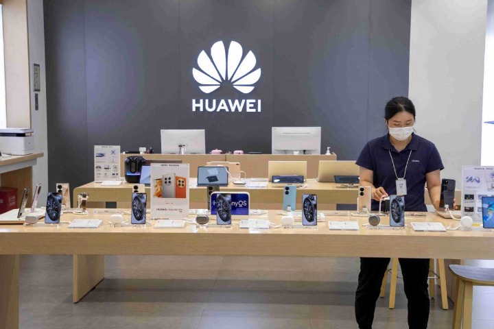 Chinese Tech Giant Huawei Expects 2022 Revenue At 6369b Yuan Cn 