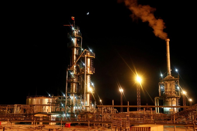 L’Ouest met en place des plafonds de prix sur les produits pétroliers russes alors que Moscou s’engage à protéger ses intérêts