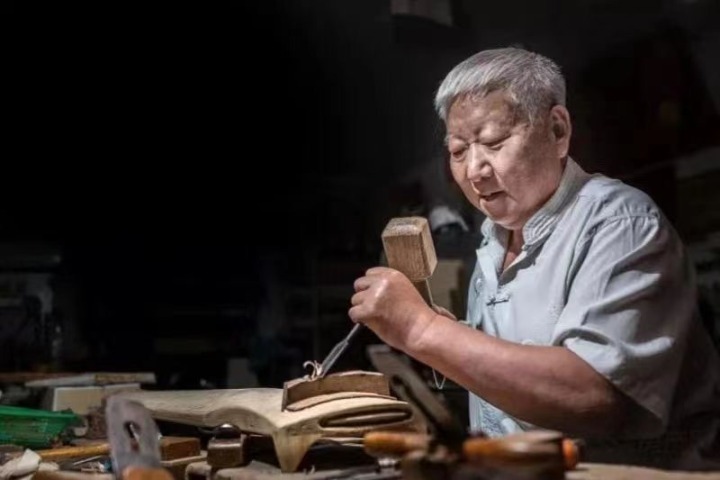 In Gansu, Ancient Guqin-making Skills Roll Forward - Chinadaily.com.cn