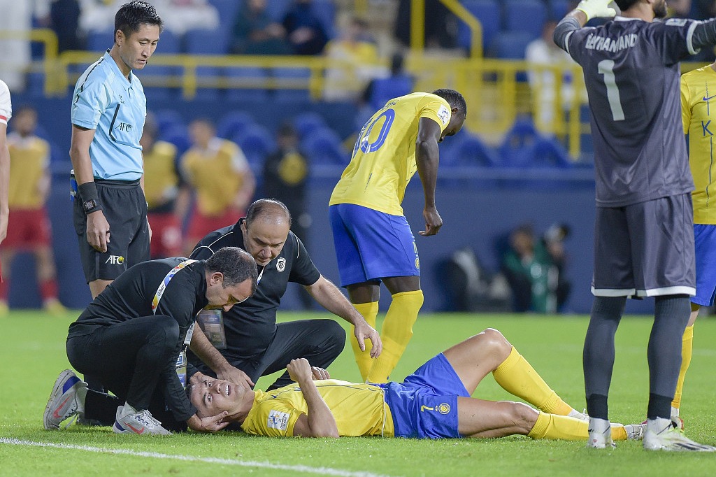 Ronaldo rejects penalty he's awarded in Asian Champions League