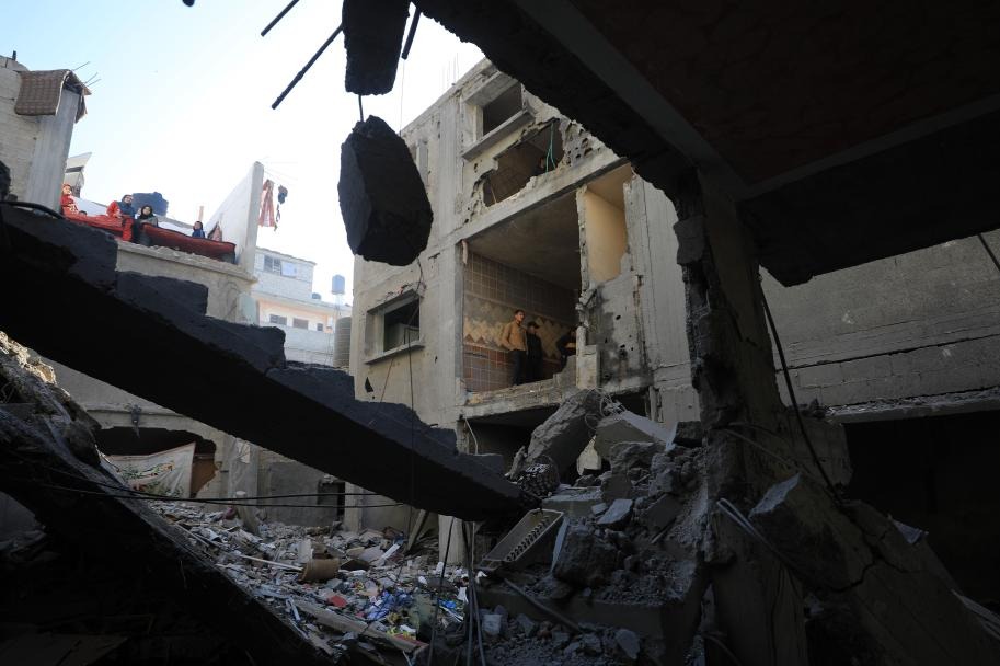 68 killed in Israeli airstrike on Gaza refugee camp