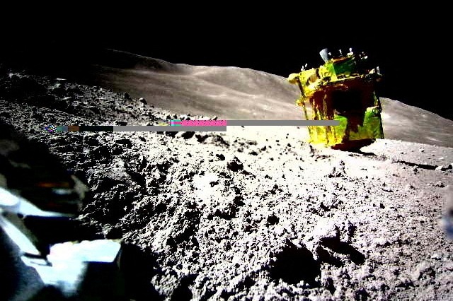 Japan\'s Moon Lander Resumes Operations After Power Issue