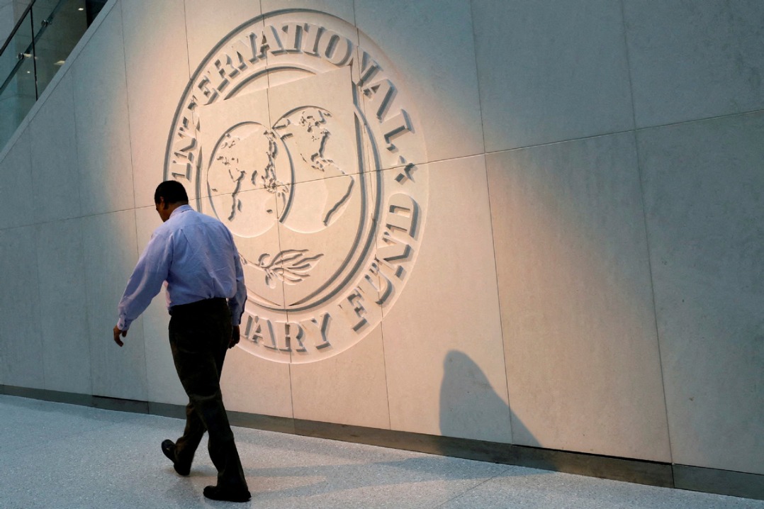 IMF upgrades global growth forecast for 2024 to 3.2%; India\'s growth projection raised to 6.8%