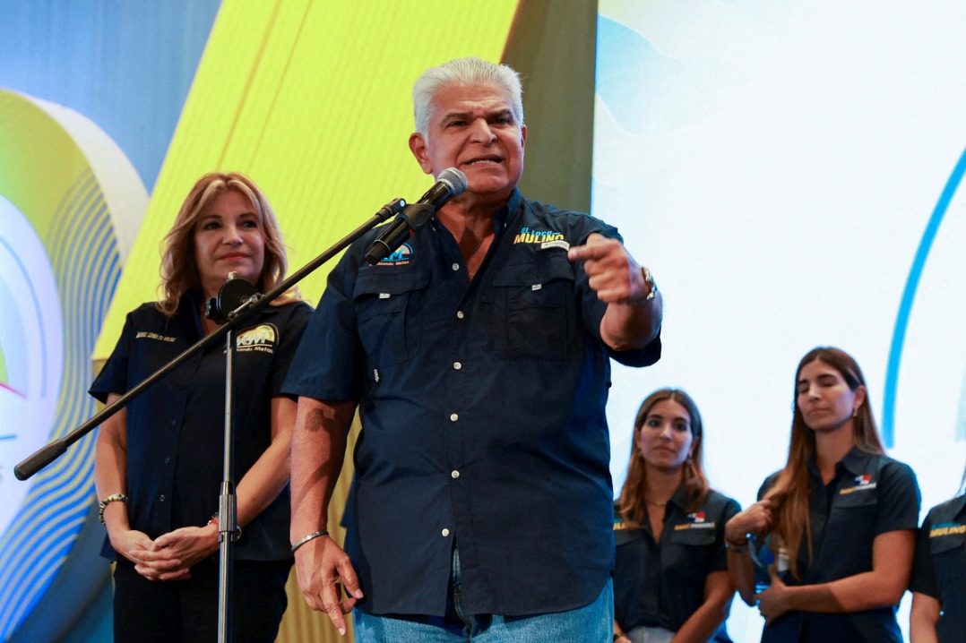 Stand-in Candidate Wins Panama Presidential Election, Promises Economic Boost