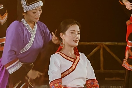 Traditional Yao ethnic skills enthrall visitors in Guangxi