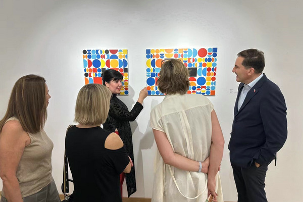 Gallery owner brings Uruguayan art to Beijing