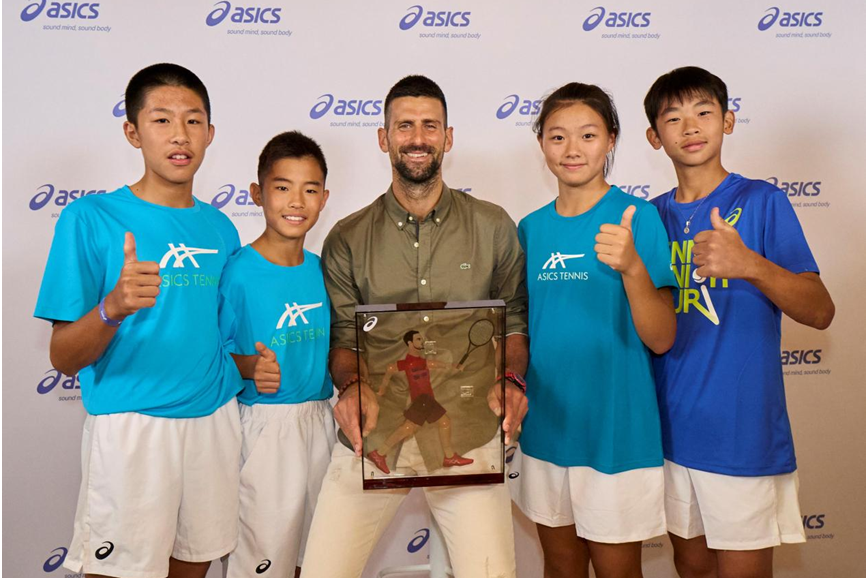 Novak Djokovic Encourages Junior Tennis Players in China to Dream Big