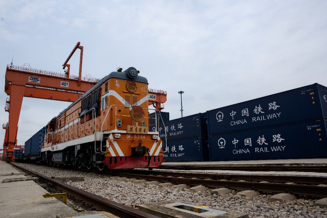 China-Europe trains boost Wuhan’s international shopping scene