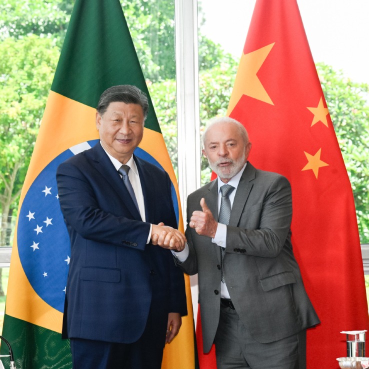 Highlights of Xi's remarks during meeting with Brazilian President Lula