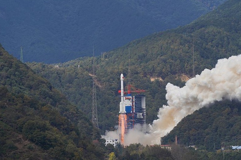 China launches new communication technology test satellite