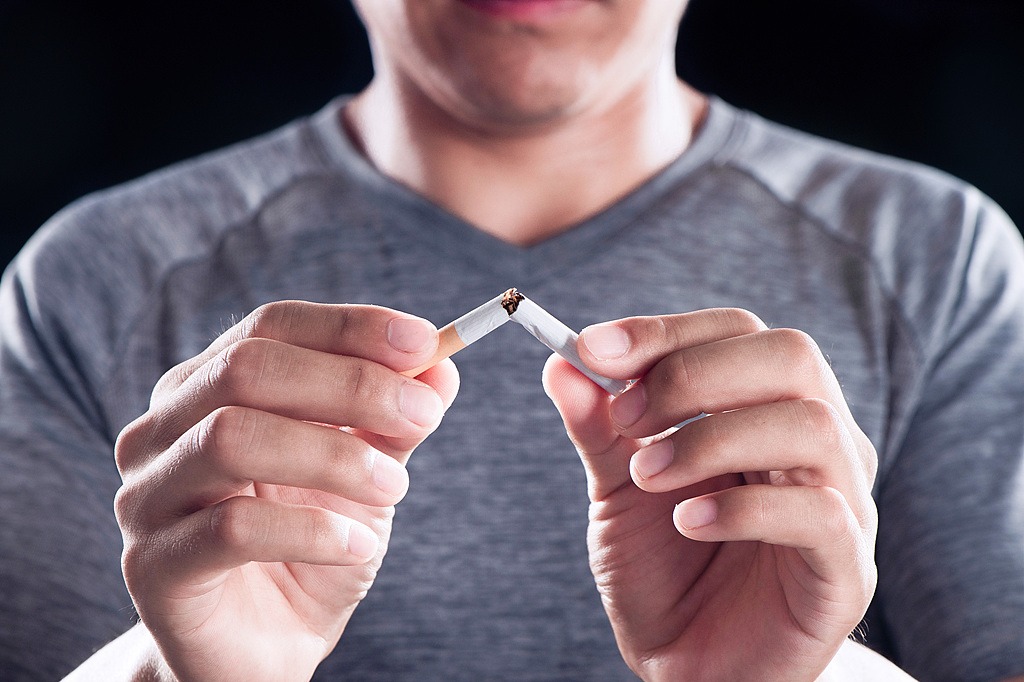 Smoking increases risk of reproductive issues: study