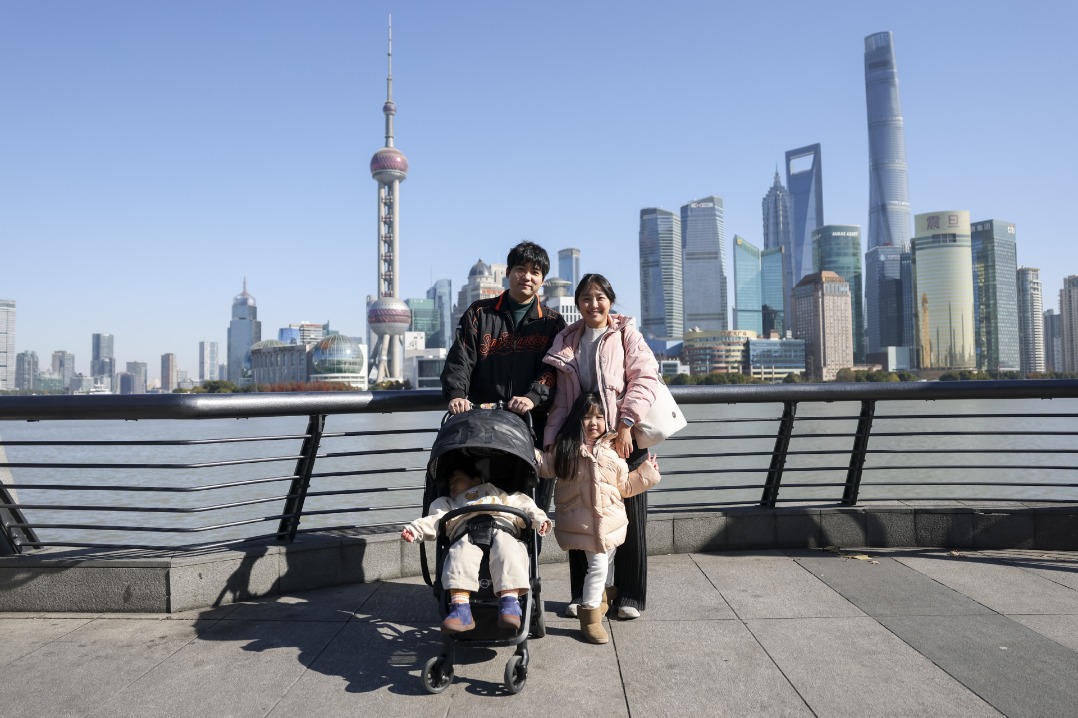 Shanghai to boost services for intl tourists