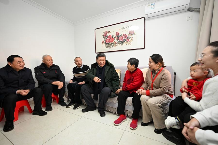 Xi extends Spring Festival greetings to all Chinese during inspection tour