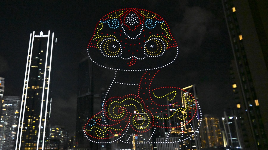 Spring Festival light show graces night sky of Kuala Lumpur