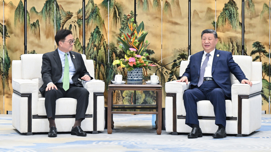 China, ROK should consolidate ties amid rising uncertainties: Xi