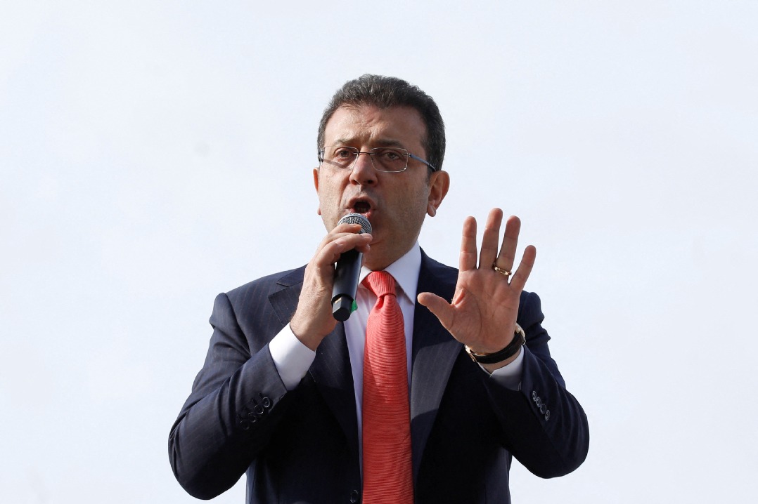 Istanbul mayor arrested on corruption charges