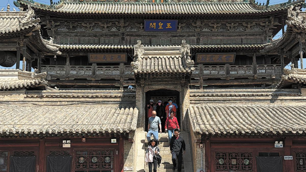 http://img2.chinadaily.com.cn/images/202505/06/68195e17a310a04a9677c6cd.jpeg