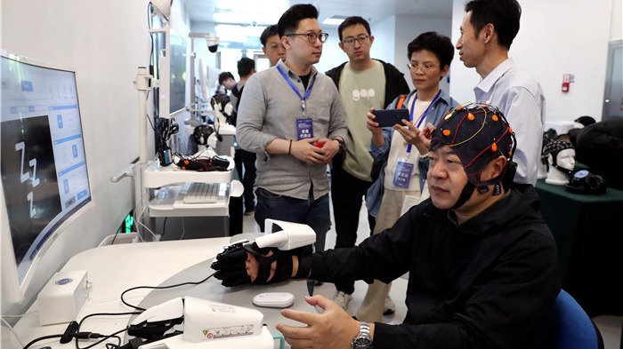 http://img2.chinadaily.com.cn/images/202506/03/683ebfa6a310a04a96799ad5.jpeg