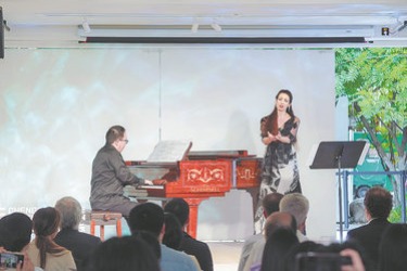 Mahler's music paints his descendant's art