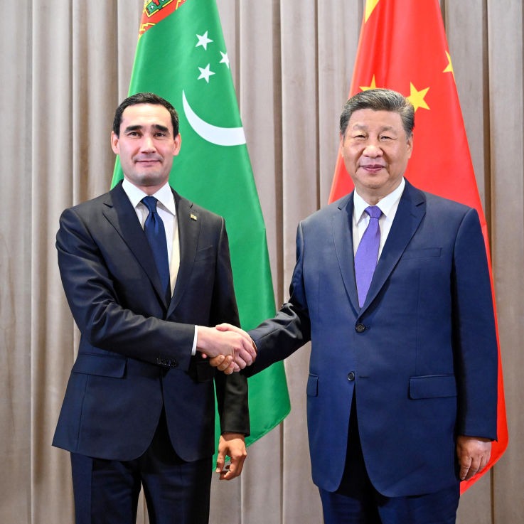 Xi meets Turkmen President Serdar Berdimuhamedov