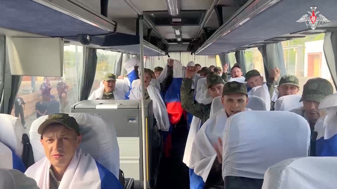 Ukraine, Russia conduct fresh prisoner exchange