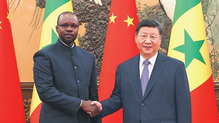 Leaders pledge to strengthen Sino-Senegalese relations