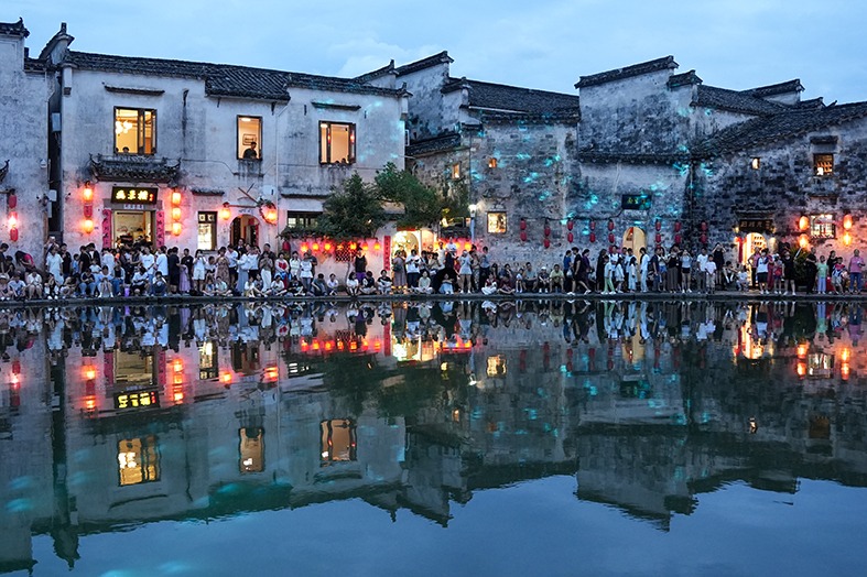 http://img2.chinadaily.com.cn/images/202507/15/6875f085a31000e98c7dd17a.jpeg