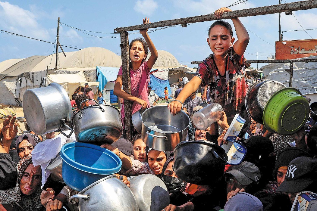 Israeli PM pushes ahead with Gaza takeover plan