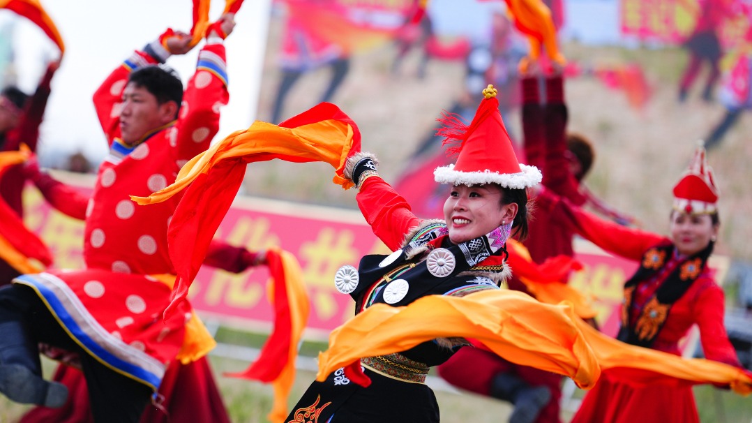 http://img2.chinadaily.com.cn/images/202508/30/68b2348ca3108622d64089dc.jpeg